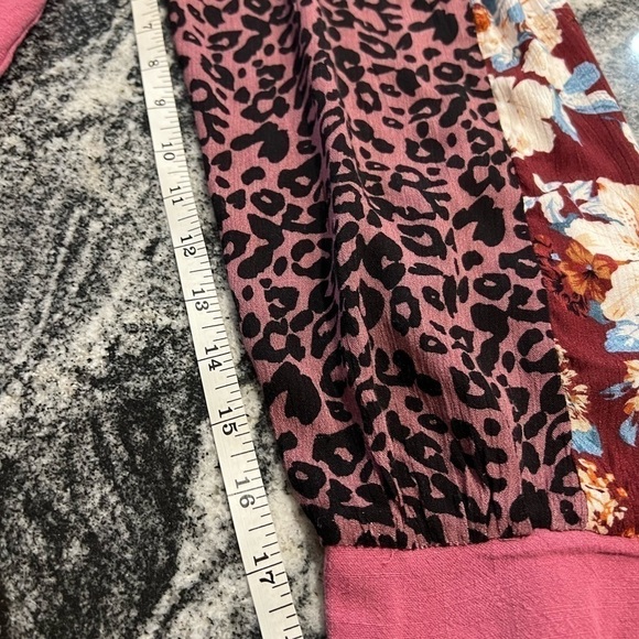 Umgee, New Multi Pattern Sleeves Pink Shift Tunic Dress with Pockets - Picture 10 of 13